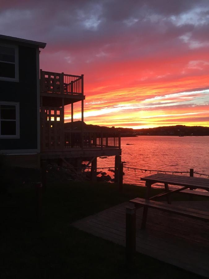 Toulinguet Inn - Suites Twillingate Esterno foto