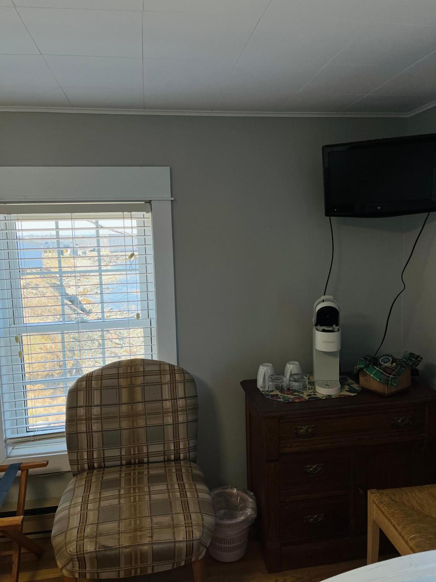 Toulinguet Inn - Suites Twillingate Esterno foto
