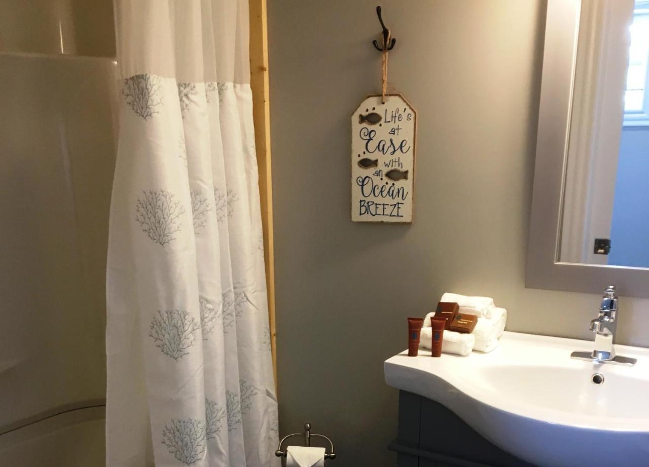Toulinguet Inn - Suites Twillingate Esterno foto